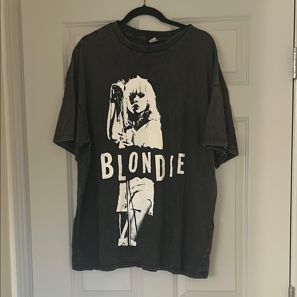 H&M Black Graphic Tee - Blondie Design